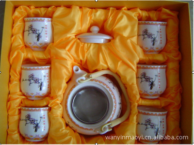 專業(yè)批發(fā)禮品家具與茶文化家居用品，打造高品質(zhì)生活空間